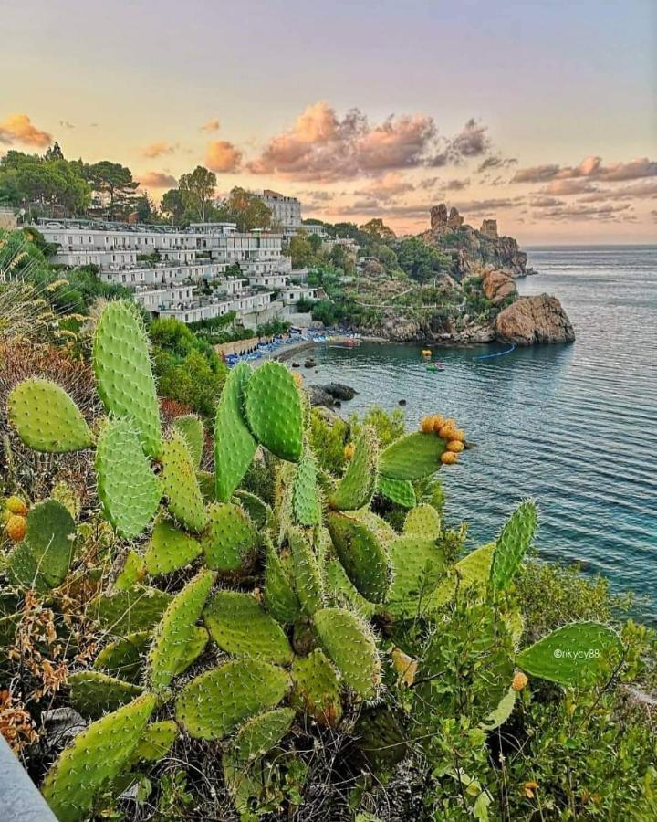Fabiene Familyholidays Deluxe Plus Cefalù Eksteriør bilde